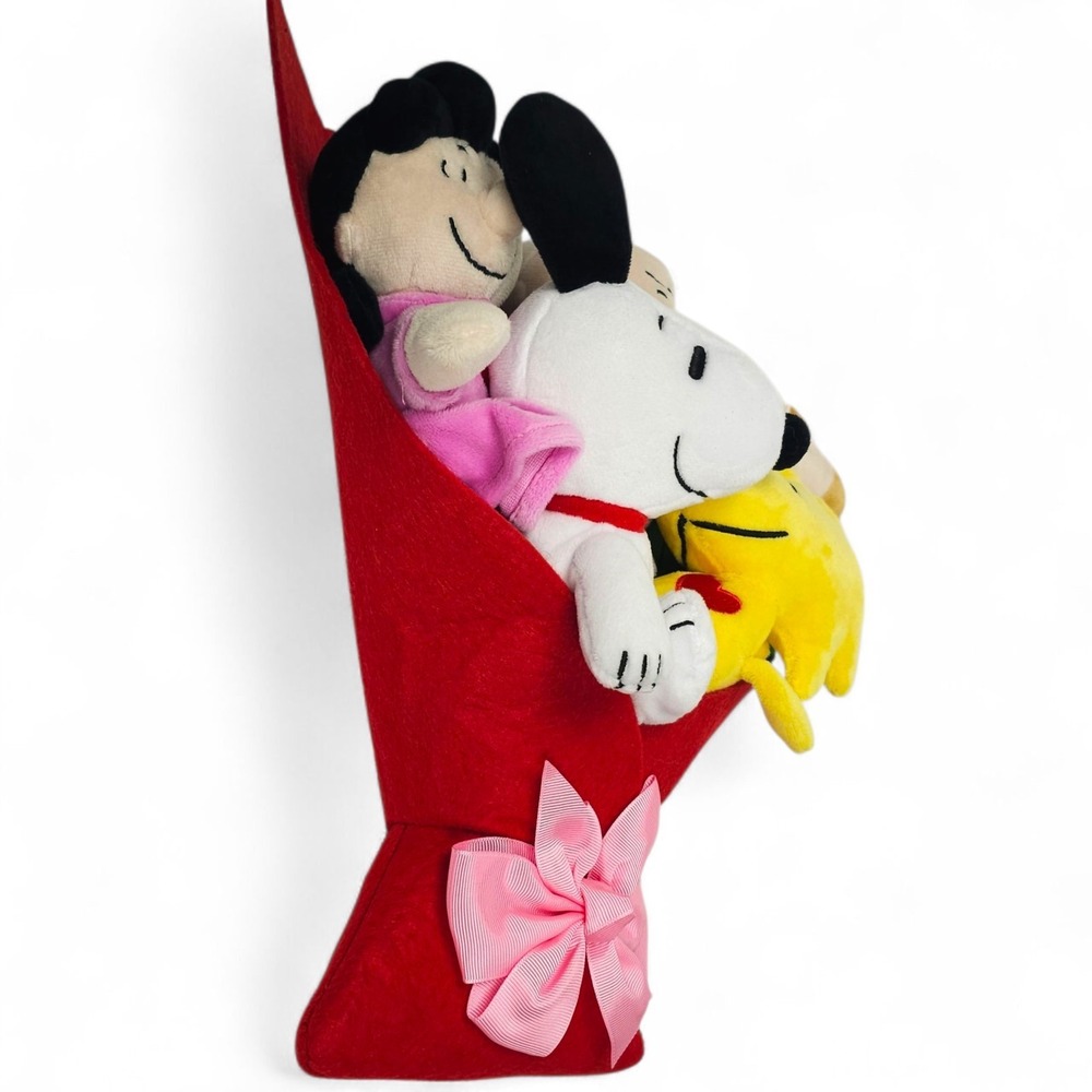 Peanuts Snoopy Plush Bouquet Charlie Brown Lucy Woodstock Ruz Valentine Gift NEW - Picture 8 of 16